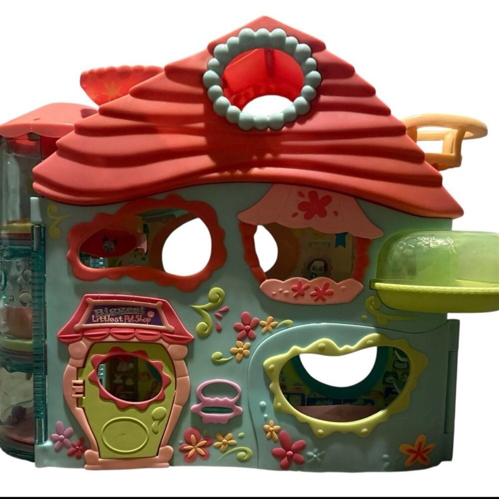 Vintage Biggest Littlest Pet Shop Play-set Hasbro 2005, LPS house 22.9” x 16”